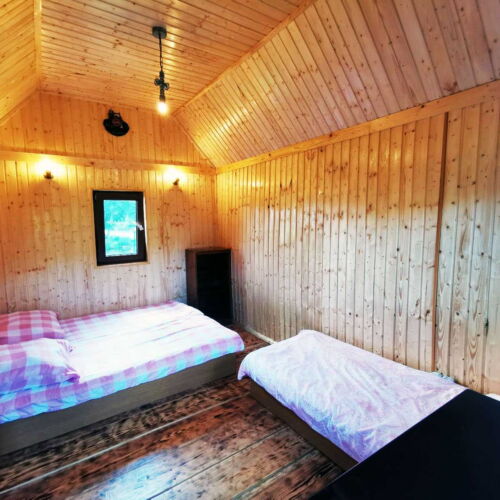 Chata (jako celek) se společnou kuchyňkou  pro 3 os.