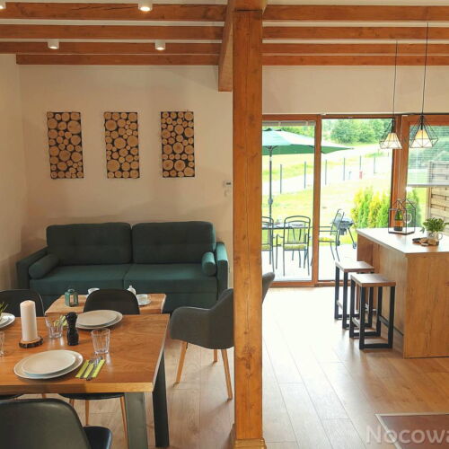 Mountain View Chalet for 8 Persons with Garden