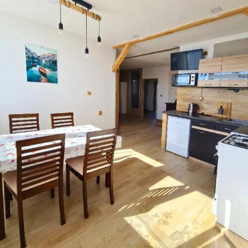 Apartman se sprchou s vlastní kuchyní pro 5 os. se 2 ložnicemi