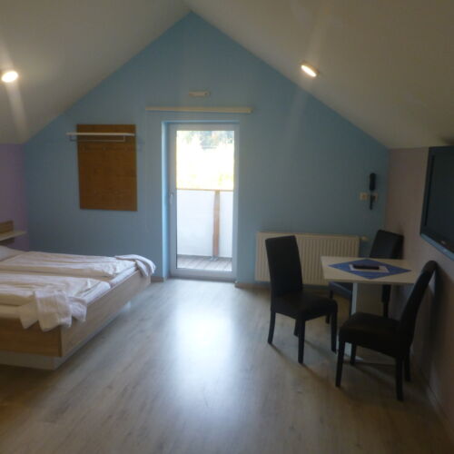 Standard 2-Zimmer-Apartment für 5 Personen Obergeschoss