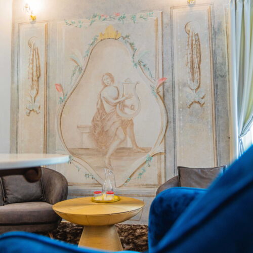 Apartament cu duș cu chicinetă proprie pentru 2 pers.