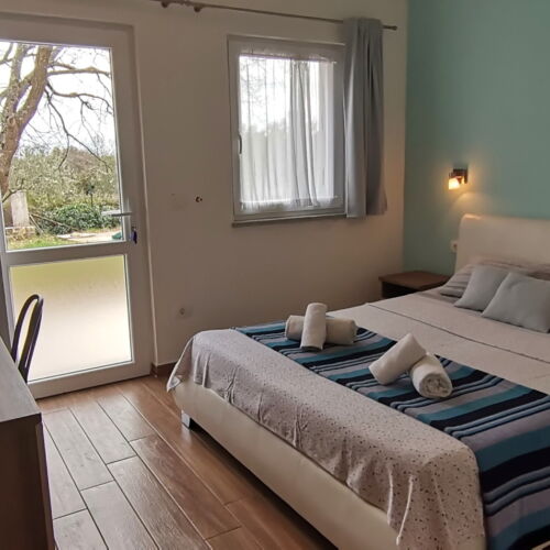 Classic Whole House 4-Room Apartment for 8 Persons