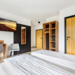 2-Zimmer-Apartment für 4 Personen mit Balkon und Badezimmer