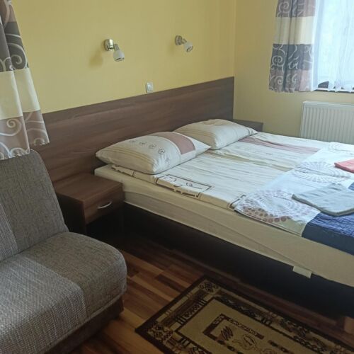 Pokój 3-osobowy na piętrze z widokiem na góry