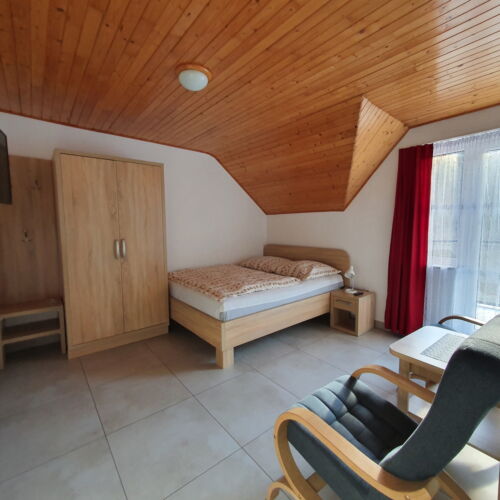 Pokój 2-osobowy na piętrze z balkonem