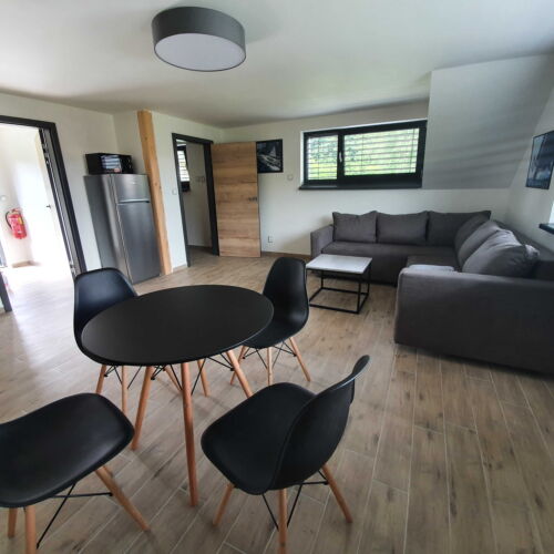 Apartman se zahradou s klimatizací pro 5 os. se 2 ložnicemi