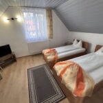 Upstairs Ground Floor 2-Room Suite for 4 Persons