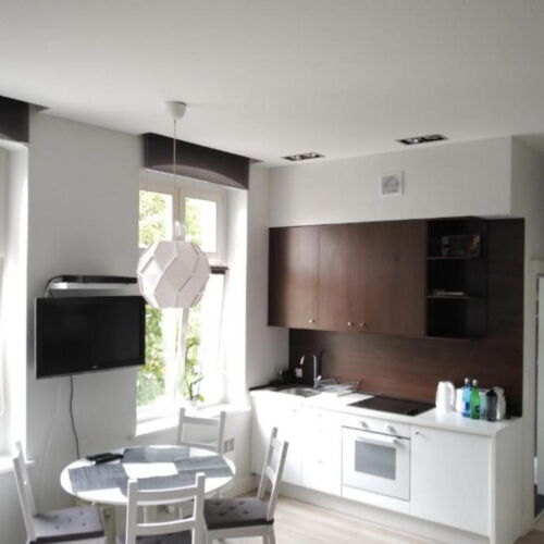 Apartament 4-osobowy z 2 pomieszczeniami sypialnianymi