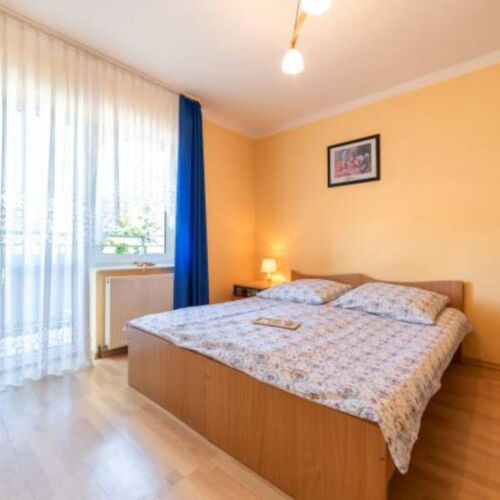 Pokój 3-osobowy z balkonem z aneksem kuchennym