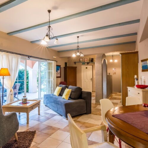 Apartament 6-osobowy z 2 pomieszczeniami sypialnianymi