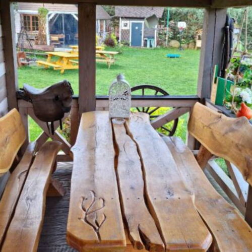 Domek drewniany 8-osobowy z dostępem do ogrodu z prysznicem