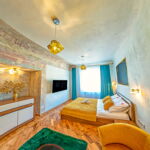 Upstairs 2-Room Apartment for 8 Persons