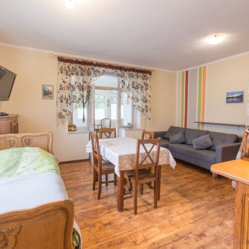 Apartament 5-osobowy z 2 pomieszczeniami sypialnianymi