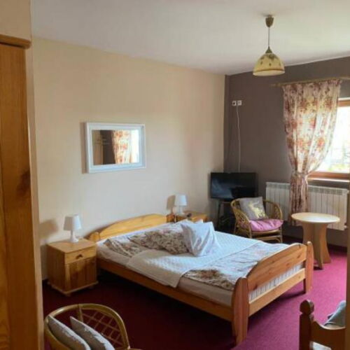 Doppelzimmer mit Badezimmer