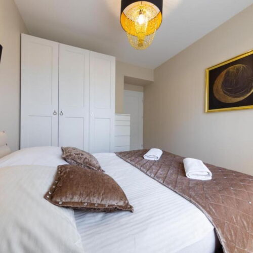 Apartament 4-osobowy z 2 pomieszczeniami sypialnianymi