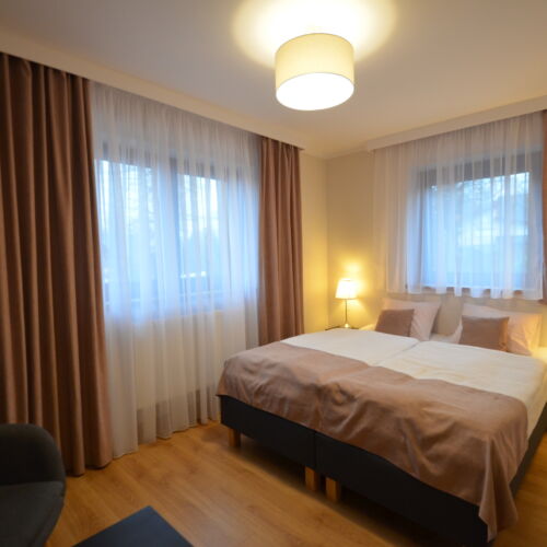 Twin Room ensuite with Kitchenette