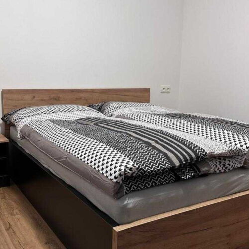 Apartman se sprchou s vlastní kuchyňkou pro 7 os.