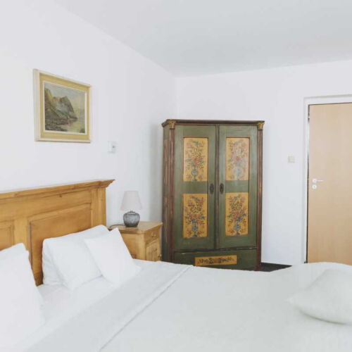 Dvojlůžkový pokoj s manželskou postelí č. 3