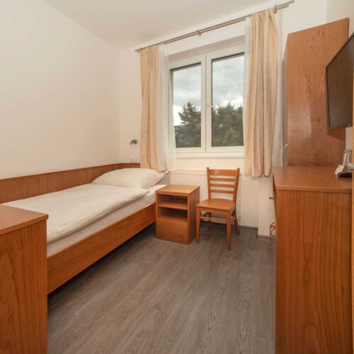 Pokoj se sprchou  pro 1 os.