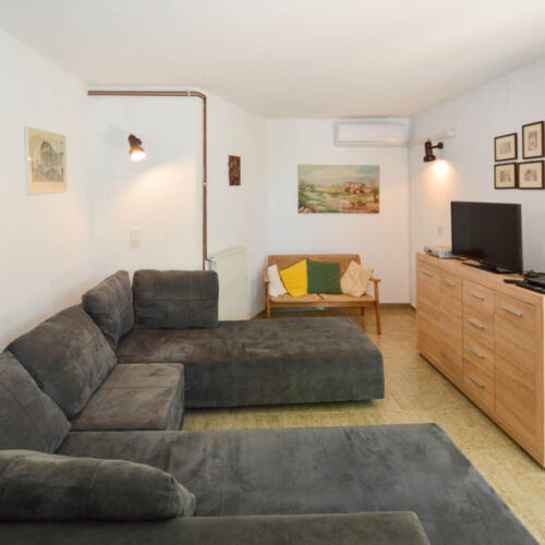 Ground Floor 2-Room Apartment for 4 Persons with Terrace