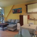 Upstairs Premium Apartment for 4 Persons