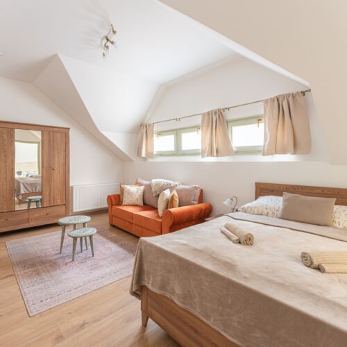 Apartament 16-osobowy cały dom Przyjazny podróżom rodzinnym