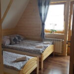Mountain View Triple Room with Shared Kitchenette