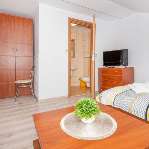 Pokój 4-osobowy na piętrze z łazienką