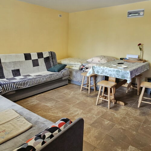 Pokój 3-osobowy z łazienką z własną kuchnią