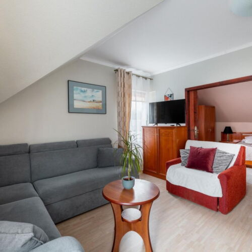 Apartament 5-osobowy na piętrze z 2 pomieszczeniami sypialnianymi