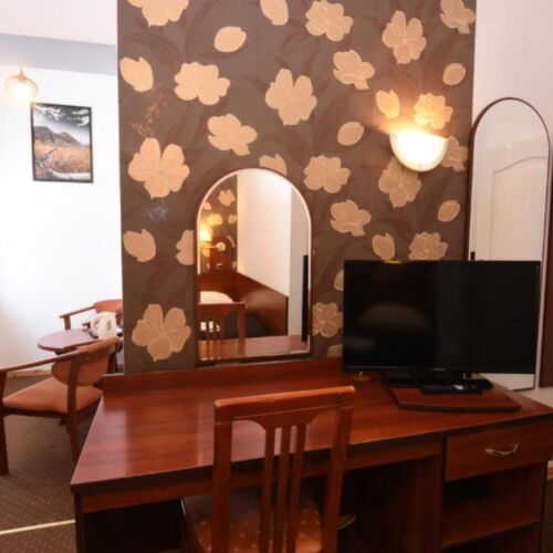 Garden View Twin Room ensuite