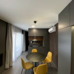 Design Apartman pro 4 os. se 2 ložnicemi s výhledem na jezero