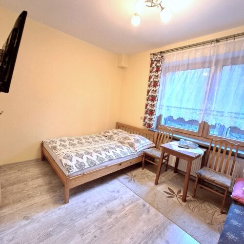 Pokój 3-osobowy z telewizorem LCD/plazmą z łazienką