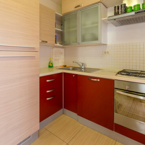 Apartament 4-osobowy na parterze z 2 pomieszczeniami sypialnianymi