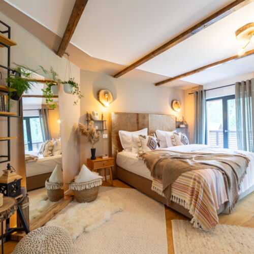 Camera dubla exclusive