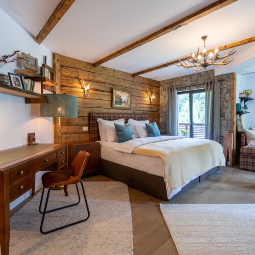 Camera dubla exclusive