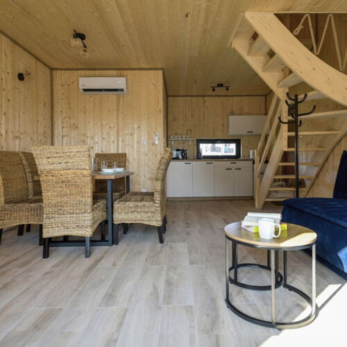 Domek letniskowy 6-osobowy Family z klimatyzacją