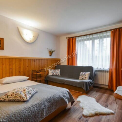 Pokój 4-osobowy z łazienką