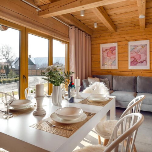 Casă de vacanță pentru 6 pers. (se inchirieaza doar integral)