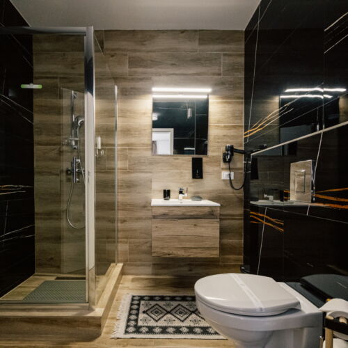 Camera tripla family cu terasă