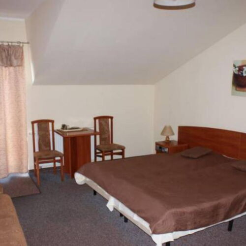 Pokój 2-osobowy z balkonem z łazienką (możliwa dostawka)