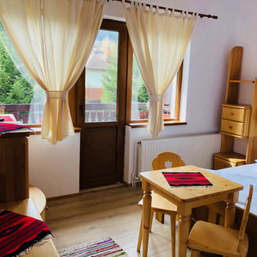 Apartament 2-osobowy z balkonem z widokiem na ogród z 1 pomieszczeniem sypialnianym