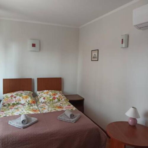 Pokój 2-osobowy z łazienką z klimatyzacją