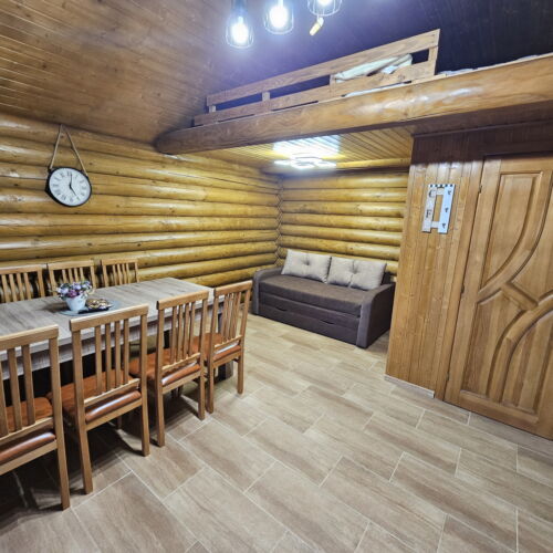 Casă de vacanță întreaga unitate cu vedere spre grădină pentru 2 pers. (se inchirieaza doar integral) (se poate solicita pat suplimentar)