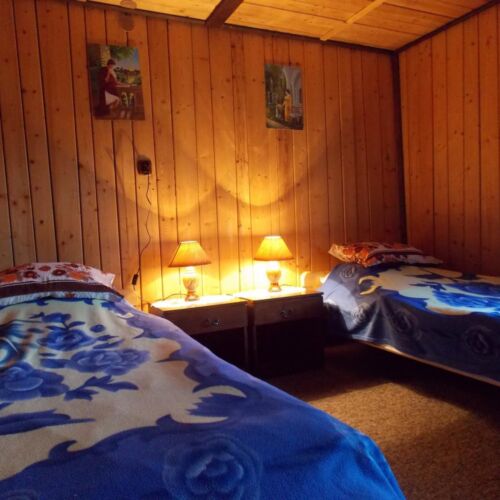 Pokój 5-osobowy z łazienką z widokiem na góry