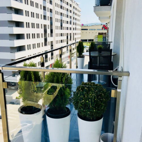 Apartament exclusive la etaj cu 2 camere pentru 4 pers.