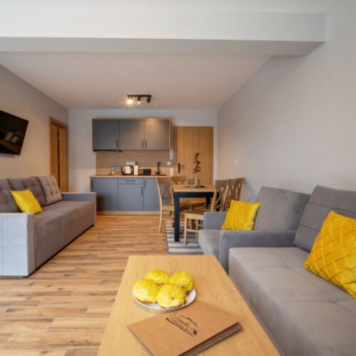 Apartament 4-osobowy z dostępem do ogrodu z widokiem na góry z 1 pomieszczeniem sypialnianym