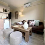 Upstairs 2-Room Balcony Apartment for 5 Persons
