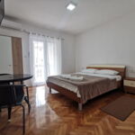 Economy Upstairs 2-Room Apartment for 4 Persons
