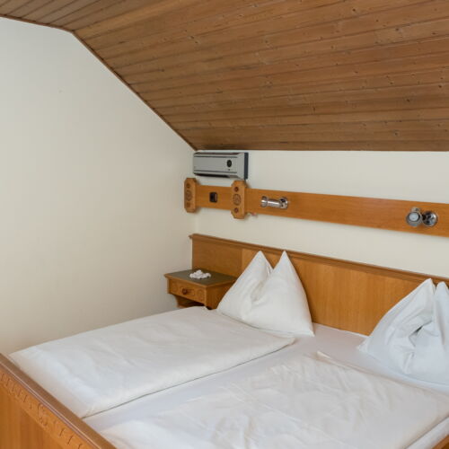 Standard 2-Zimmer-Apartment für 4 Personen Obergeschoss